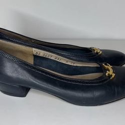 Salvatore Ferragamo Sz 6 Black Leather Gancini Logo Block Heel Pumps 