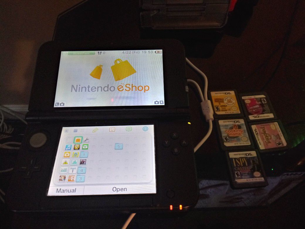 Nintendo 3ds xl with games