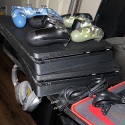 (2) PlayStation 4 Slim Model 2115b & 2215b