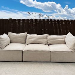 *FREE DELIVERY* Modular Sectional!