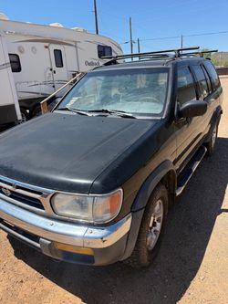 1999 Nissan Pathfinder