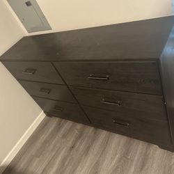 6 Drawer Dresser