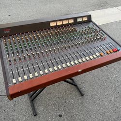 TASCAM M-320 Recording Console