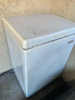 Magic Chef chest freezer