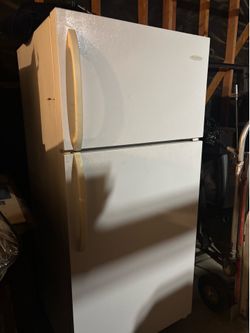 Refrigerator-Free Frigidaire Model