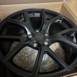 4 oem Srt/Trackhawk rims
