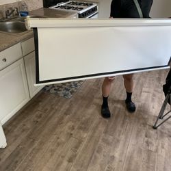 Projection Screen