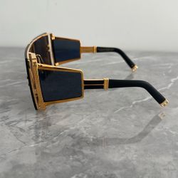 Balmain Unisex Sunglasses Like New