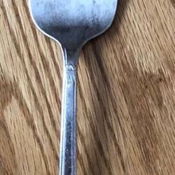 Vintage 1847 Roger Bros IS serving fork