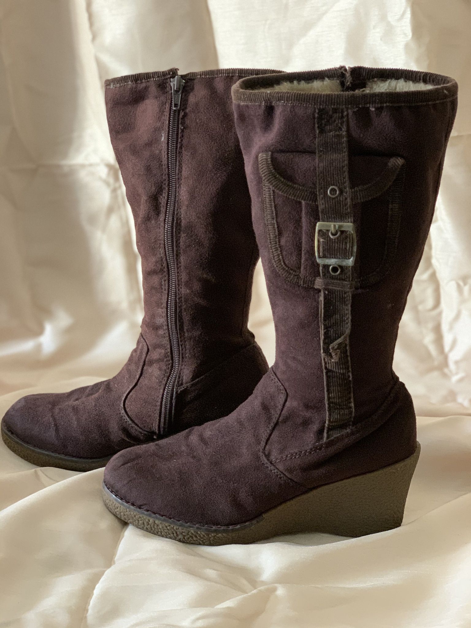 Snow Boots / Botas De Nieve