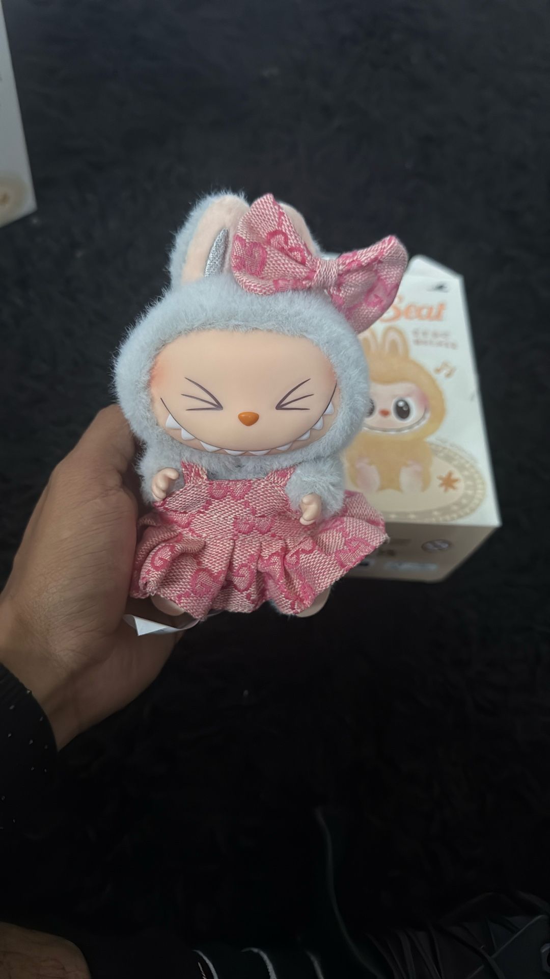 “hehe” labubu 