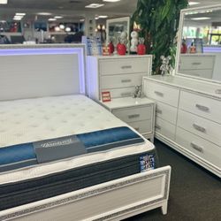 Bedroom Furniture Special Sale🤑Beautiful White Glamorous 5pc Bed Set On Limited Time Deal Only $799