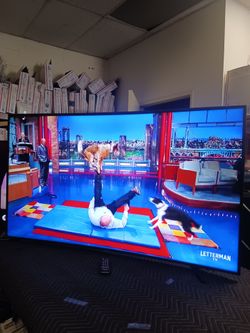 SAMSUNG 65 inch smart CURVED tv
