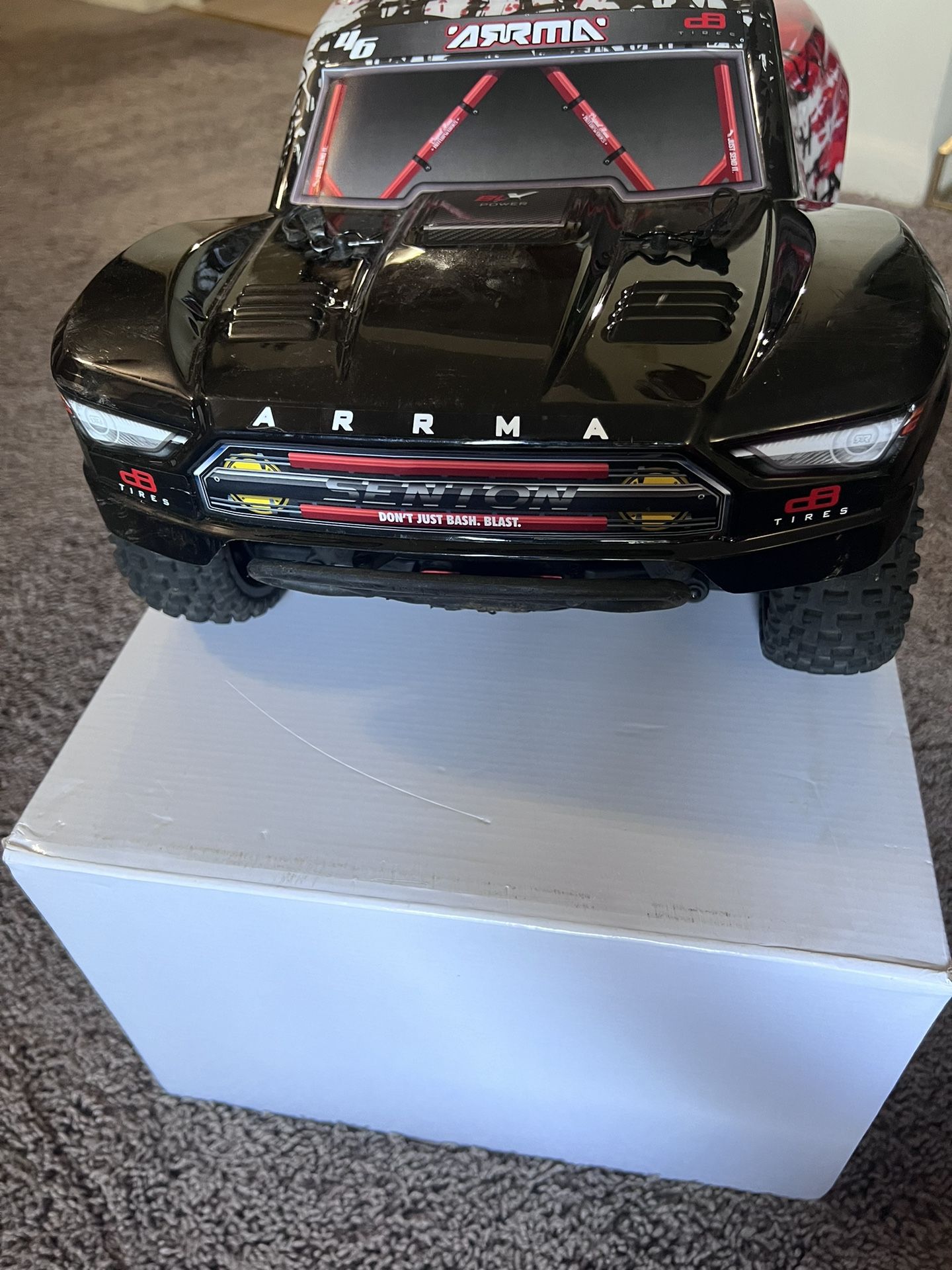 Rc Arrma Senton 4x4.