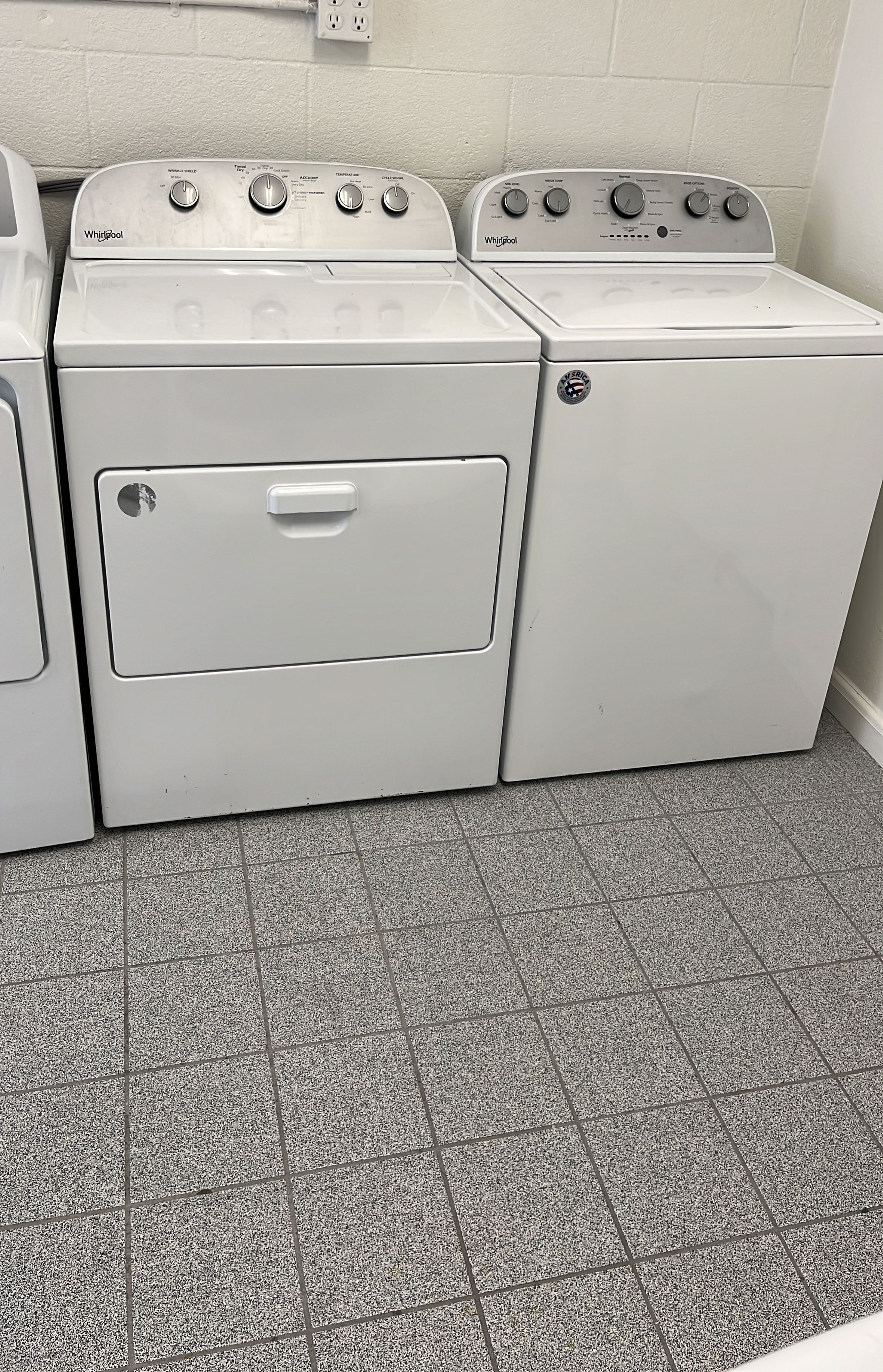 Whirlpool Washer and Dryer Sets Electric Automatic Very Quiet
