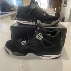 Jordan 4 Retro