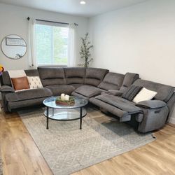 Like New Sectional Power Recliner With Power Headrests 