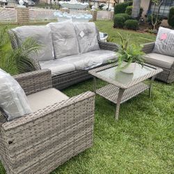 Brand New Patio Set