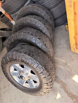 18s ram 2500 8lug ram with tires