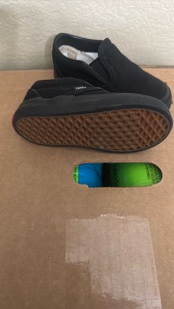 Converse slip ons size 5 C