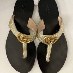 Gucci Sandals / Slides / Thing Sandals