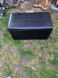 Storage box