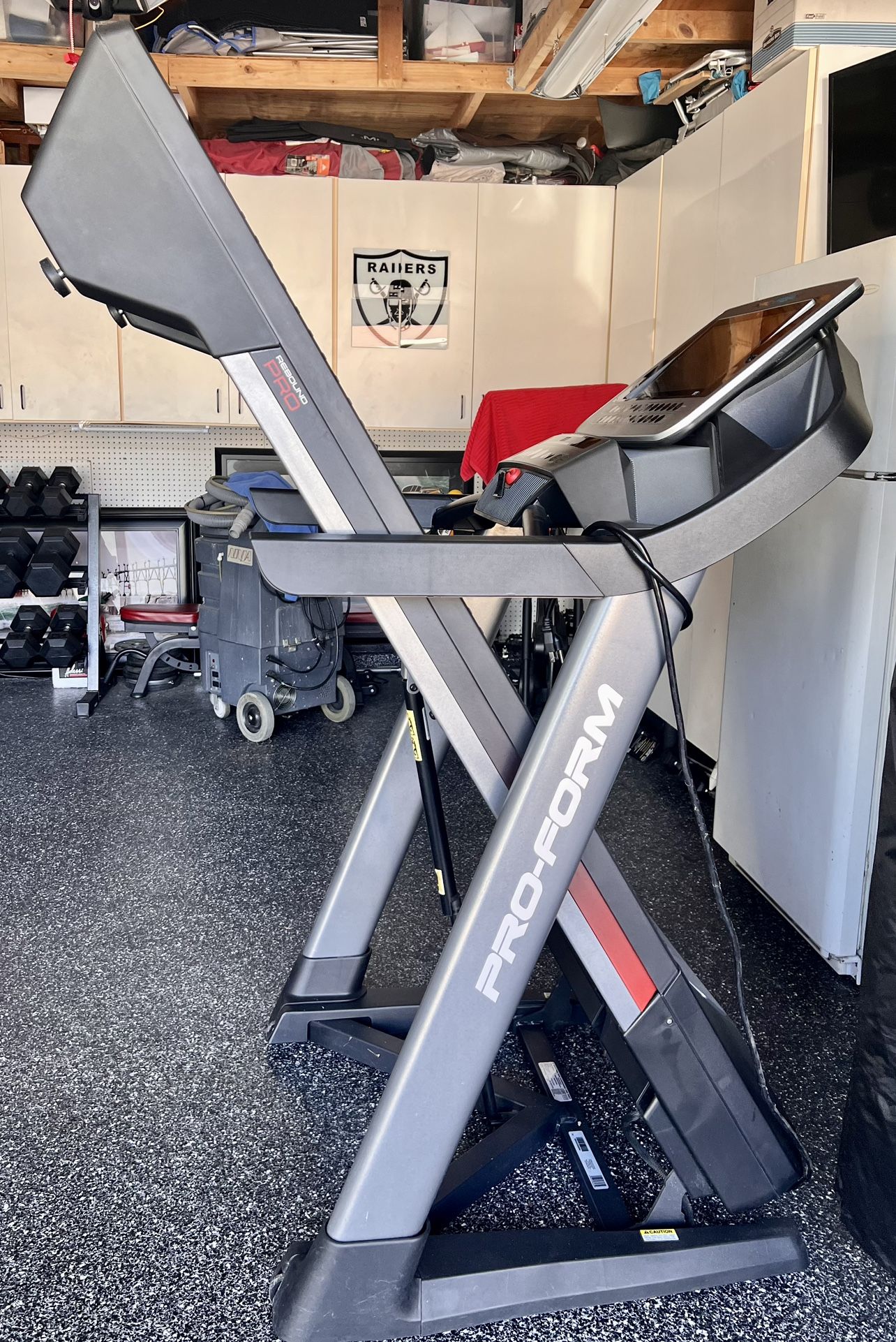 PRICE REDUCED ProForm Pro 5000 Smart Treadmill