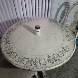 Breakfast Ventage Round Table Set Twp Chairs 