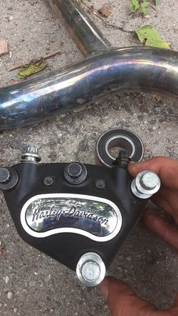 Harley Davidson exhaust system y pares de Fresno's