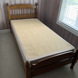Two Twin Beds (Covert To Bunk Beds)