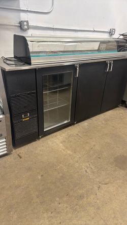 Glasstender Back Bar