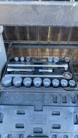 18 piece jumbo socket set