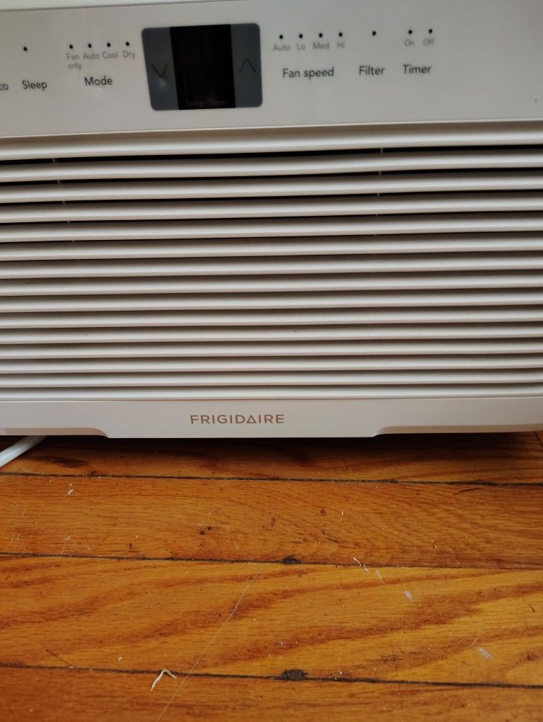 Frigidaire AC Unit