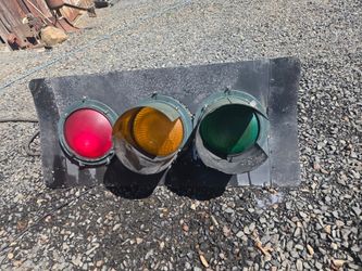 large econolight stop light