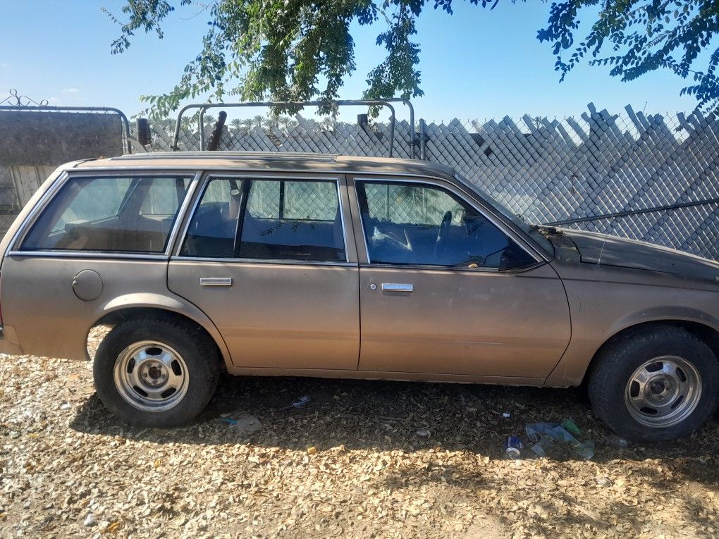 1989 Chevrolet Cavalier for Sale in Bakersfield, CA - OfferUp