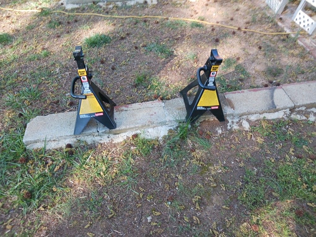 BLACK JACK STAND 6 TON DOUBLE LOCKING