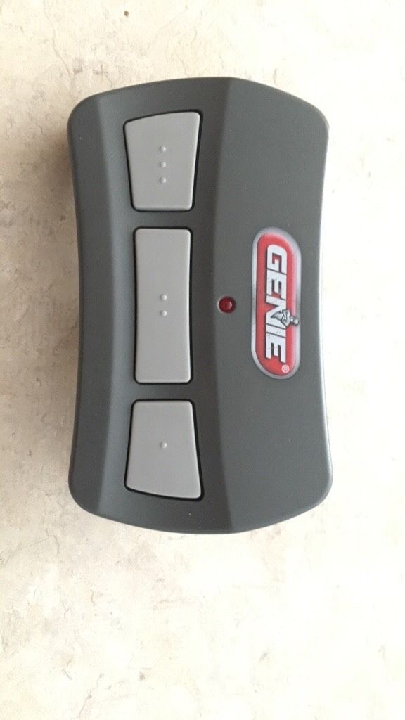 Genie GITR-3 garage door opener