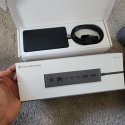 Microsoft Surface Dock 2