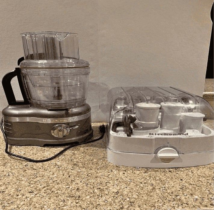 Kitchen Choppers – Multiple Choices for Your Cooking Needs ground total