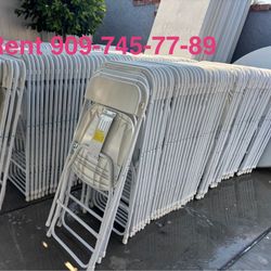 Chairs Tables R,,