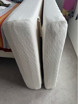 2 Twin size mattress ( memory foam) , each for ($45)