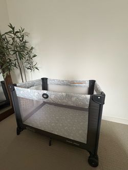 Graco Portable Pack 'n Play