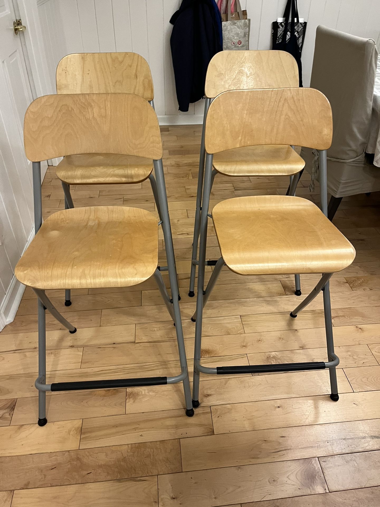 Bar Stools With Backrest, Foldable, 4 Stools 