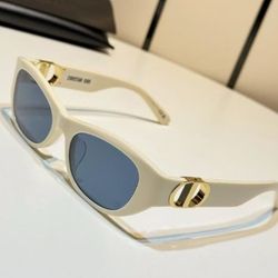 Trendy Sunglasses