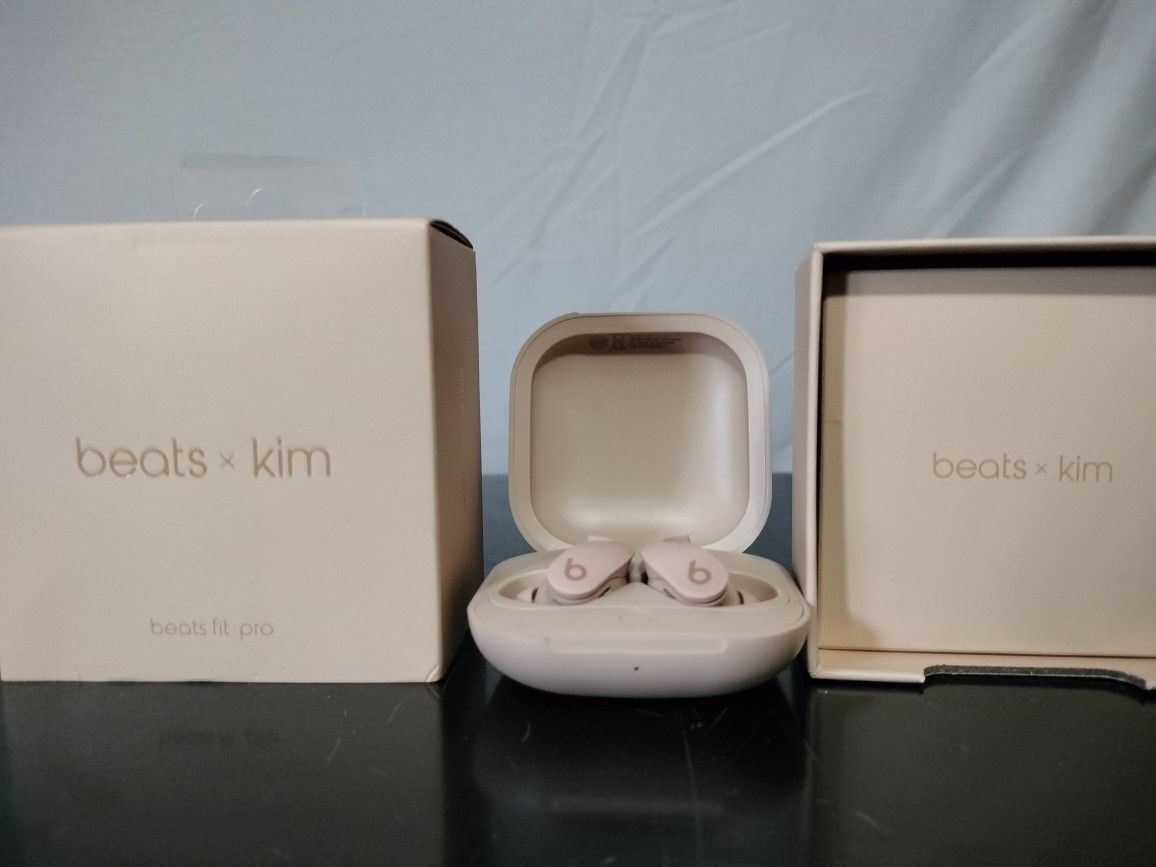 Kim Kardashian Edition Beats Wireless Headphones 