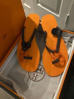 Hermes Flips Size 7