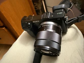 Sony camera model number NEX -7
