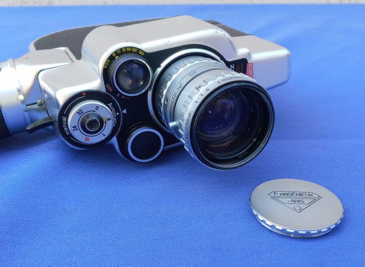 Vintage Carena Zoomex 8mm Camera Works!! for Sale in Oxnard, CA
