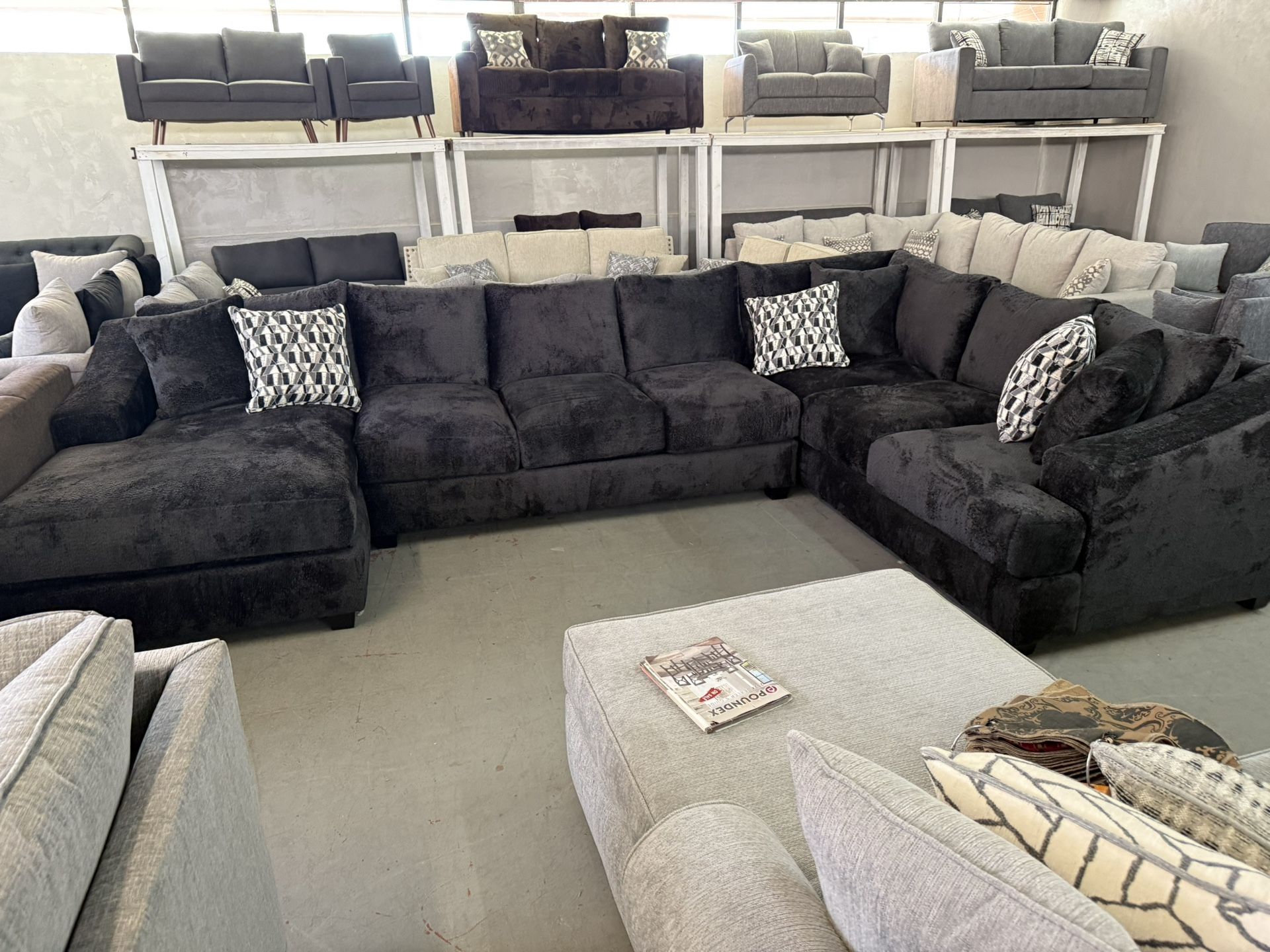 $899 GRAY SOFA & LOVESEAT / BLACK U SHAPE SECTIONAL $1599