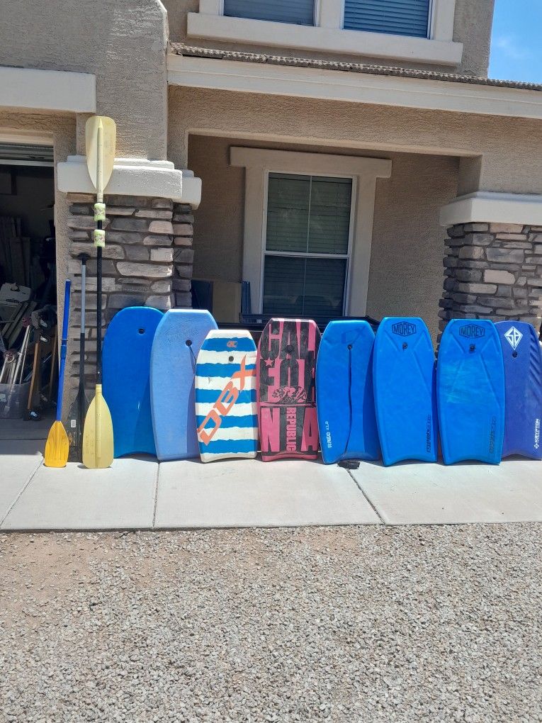 1 Or 2 Boat Oars $5-$15 Each And 8 Different Boogie Boards $10-$20 Each See All Photos
